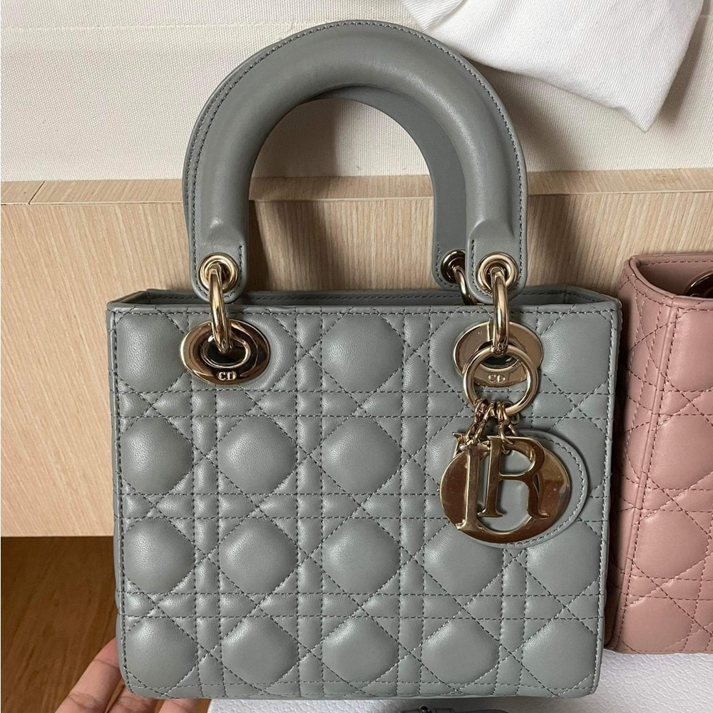 Very like new Lady dior  cloud blue size small dc21 fullset  2021